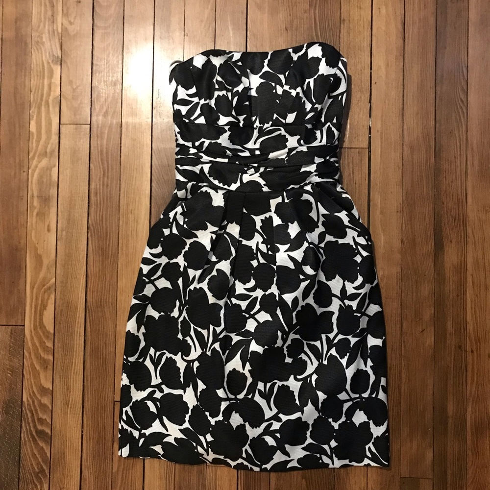 Black/white floral cocktail dress